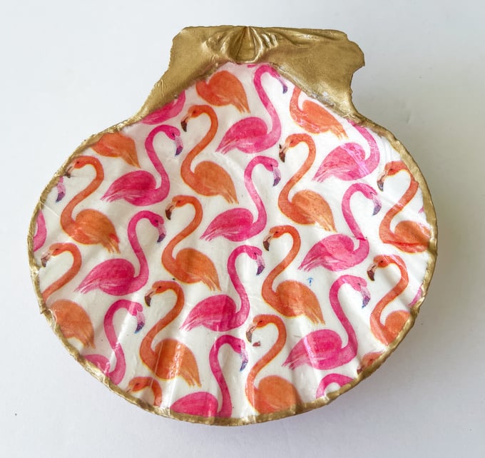 Image of Friendly Flamingos - Large Trinket Shell