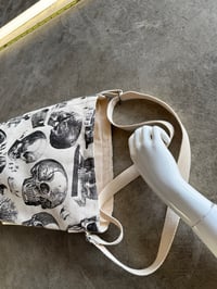 Image 4 of Skull Pattern - Can Bag