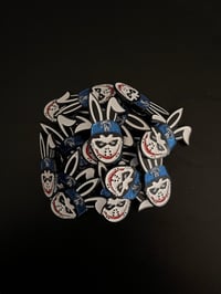 LA Fitted Pin