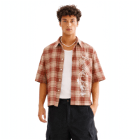 Image 2 of Platoon Cropped Flannel (unisex)
