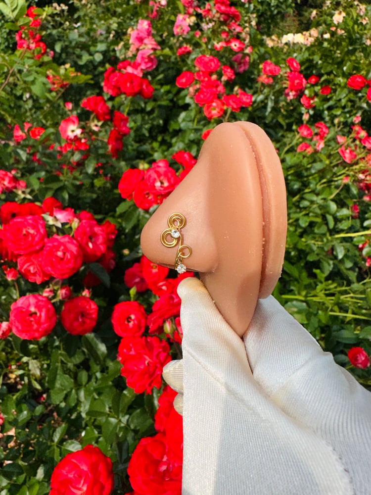 Image of Crystal Swirl Nose Cuffs