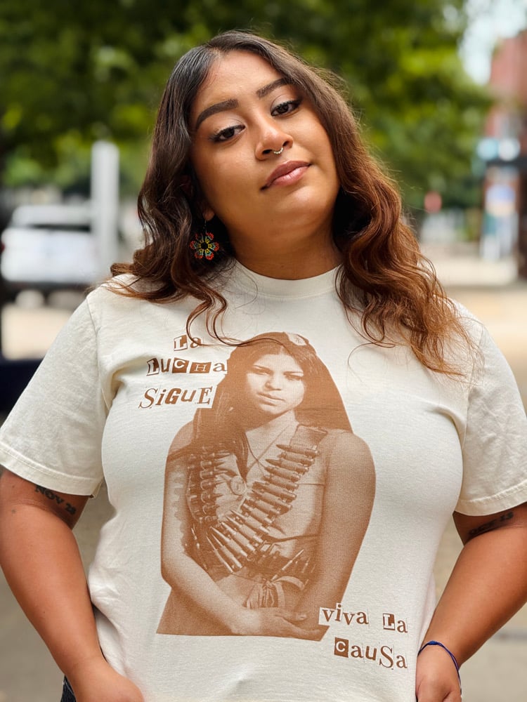 Sin Límites - Hilda Reyes Tee Image 4