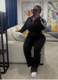 Image 5 of On chill joggers 