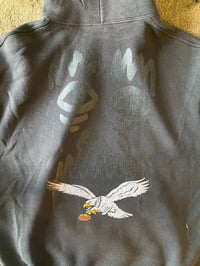 Image 4 of eagles hoodie (Large??)