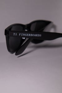 Image 2 of T banz 