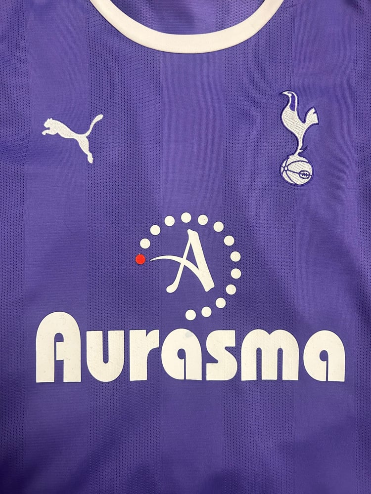 Image of Tottenham Hotspur “BALE 3” 2011/12 Away Shirt + PL patches  (M)