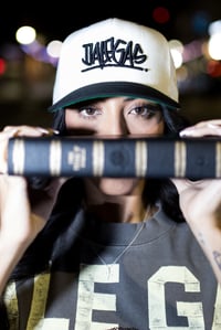 Image 5 of SnapBack “cremé x con Dios” 