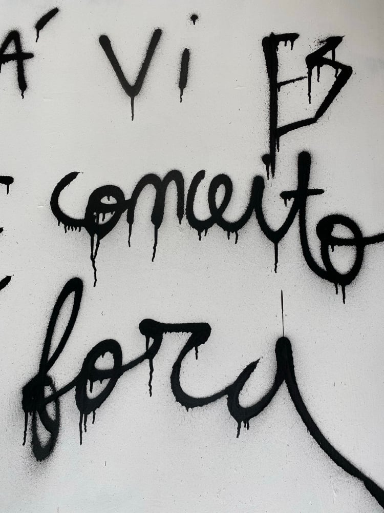 JÁ VI ESTE CONCEITO LÁ FORA