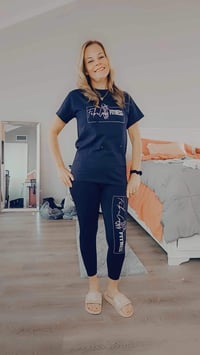 Image 4 of Compressed Leggings 