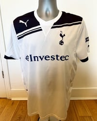 Image 2 of Tottenham Hotspur “BALE 3” 2010/11 Home Cup Shirt + UCL patches (S)