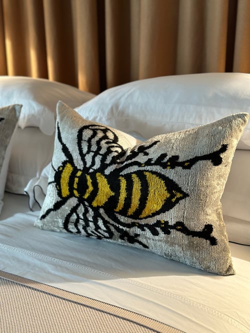 Image of Velvet Bee Cushion II 