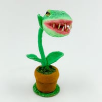 Image 2 of Creepy Potted Plant(free-standing figure)