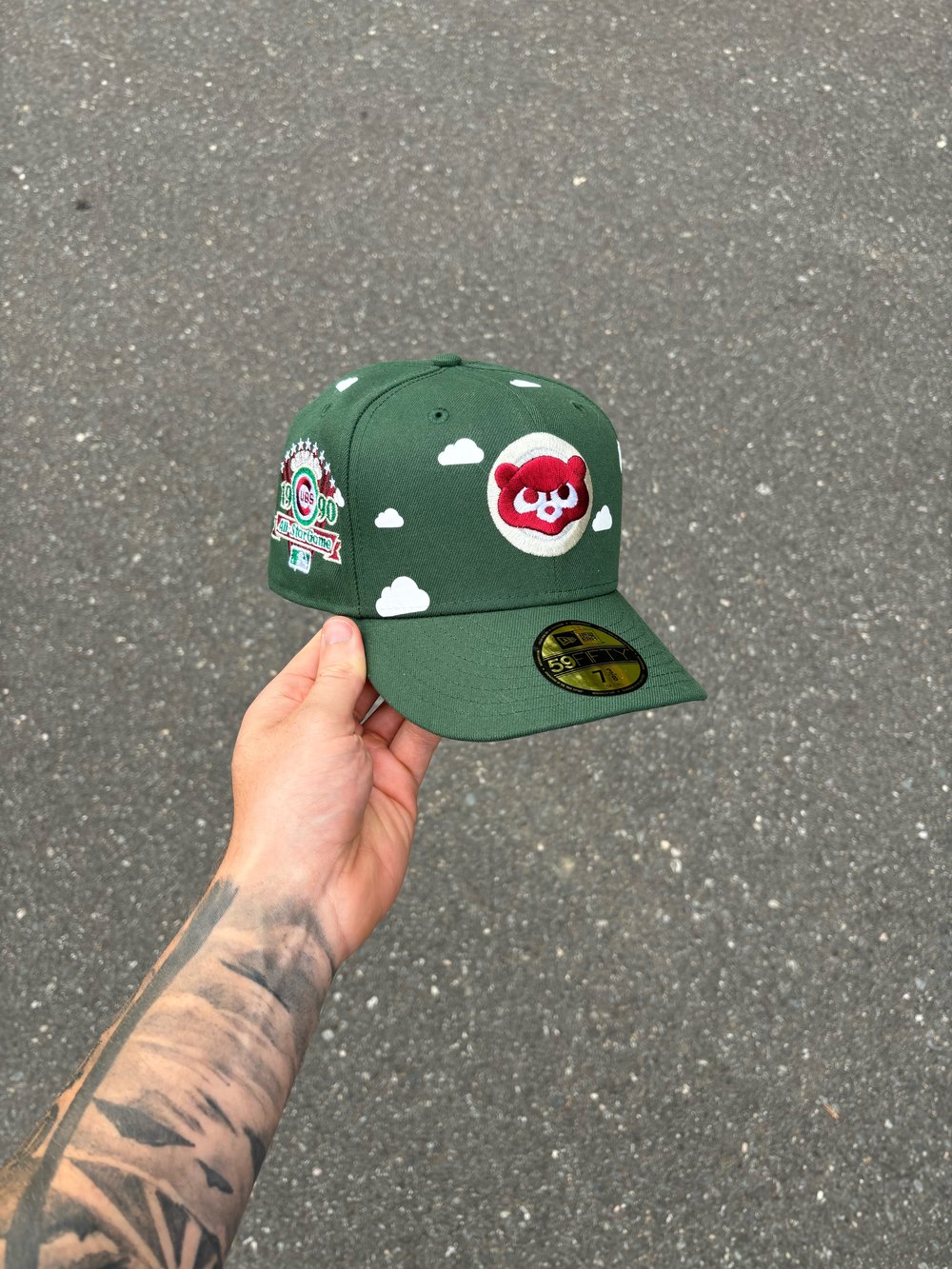 Image of PARTLY CLOUDY GREEN CHICAGO CUBS CUSTOM FITTED CAP