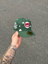 Image 1 of PARTLY CLOUDY GREEN CHICAGO CUBS CUSTOM FITTED CAP