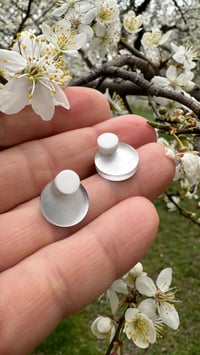 Image 1 of Náušnice Bee