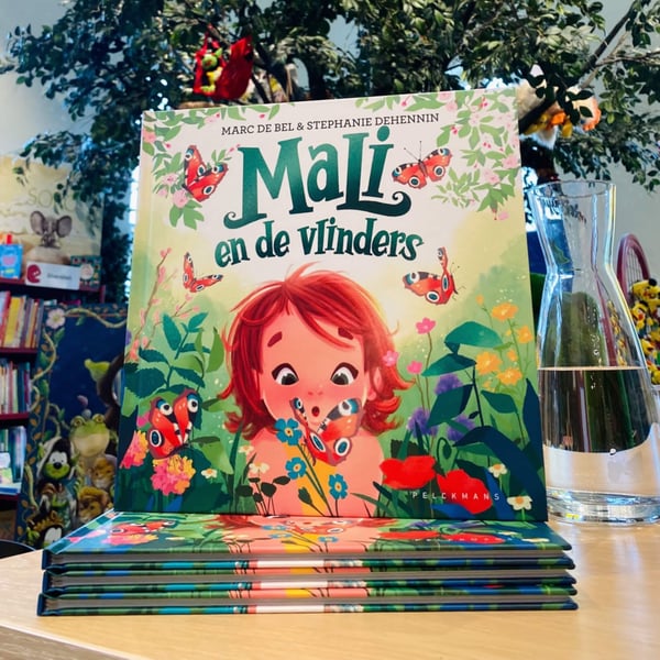 Image of Mali En De Vlinders - Hardcover- Gesigneerd Door Illustrator