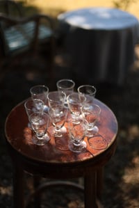 Image 3 of 10 kleine Picknickgläser mit Schliff