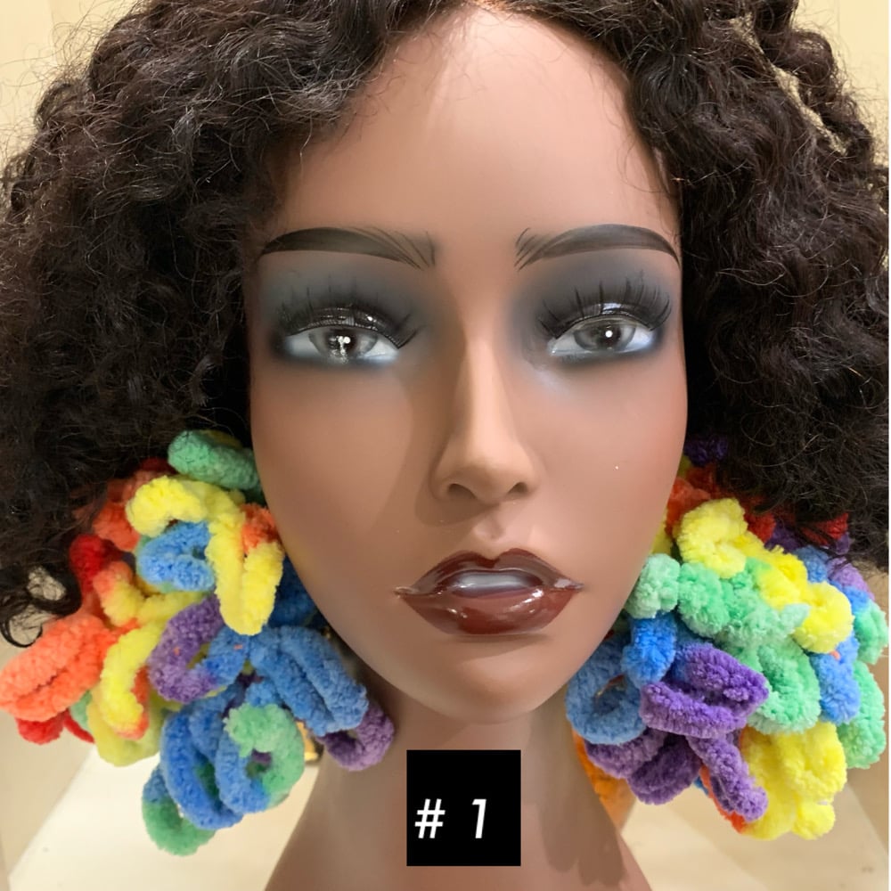 Image of Curly Gurl Puff Earrings 