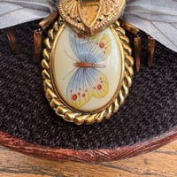Image 3 of Jewellery bee  (f, 2x2.5 inches) 