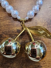 Image 5 of Chunky Perla/Gold Cherry