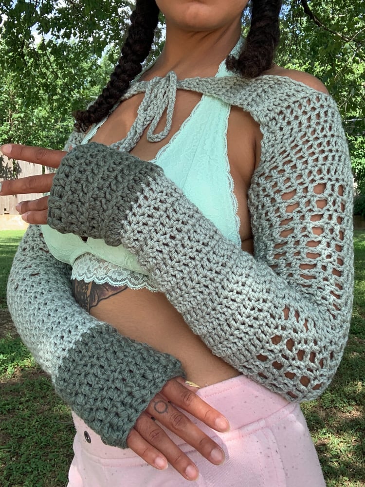 Image of ✧Fern Shrug