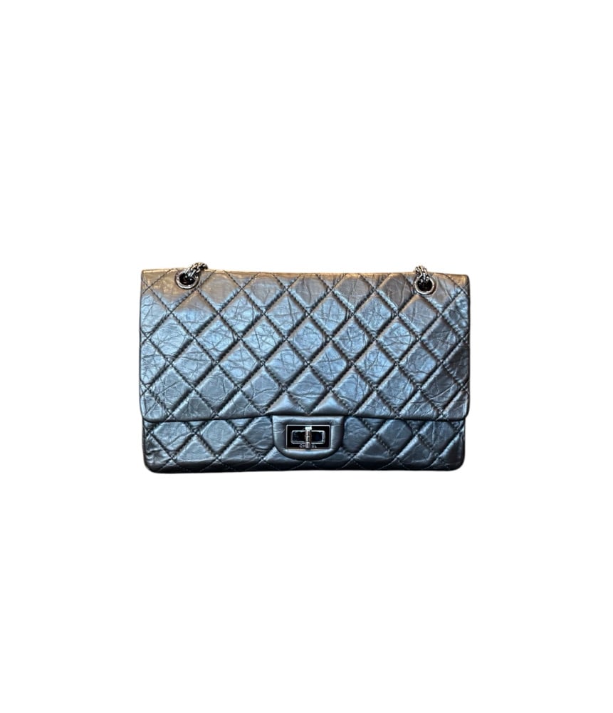 Image of Chanel Quilted Metallic Aged Leather Reissue 2.55 Classic Flap Handbag 958-186