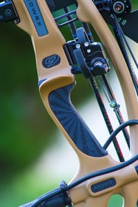 Image 5 of Hoyt RX-10/Ultra Carbon Grip