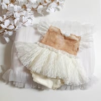 Image 1 of Newborn girls outfit | Rosalie | beige | cream | photoshooting clothes