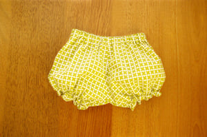 Image of green and white