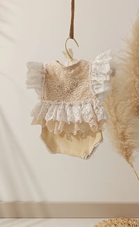 Image 9 of Photo prop newborn set - Livia - body-dress with headband (beige and off white)