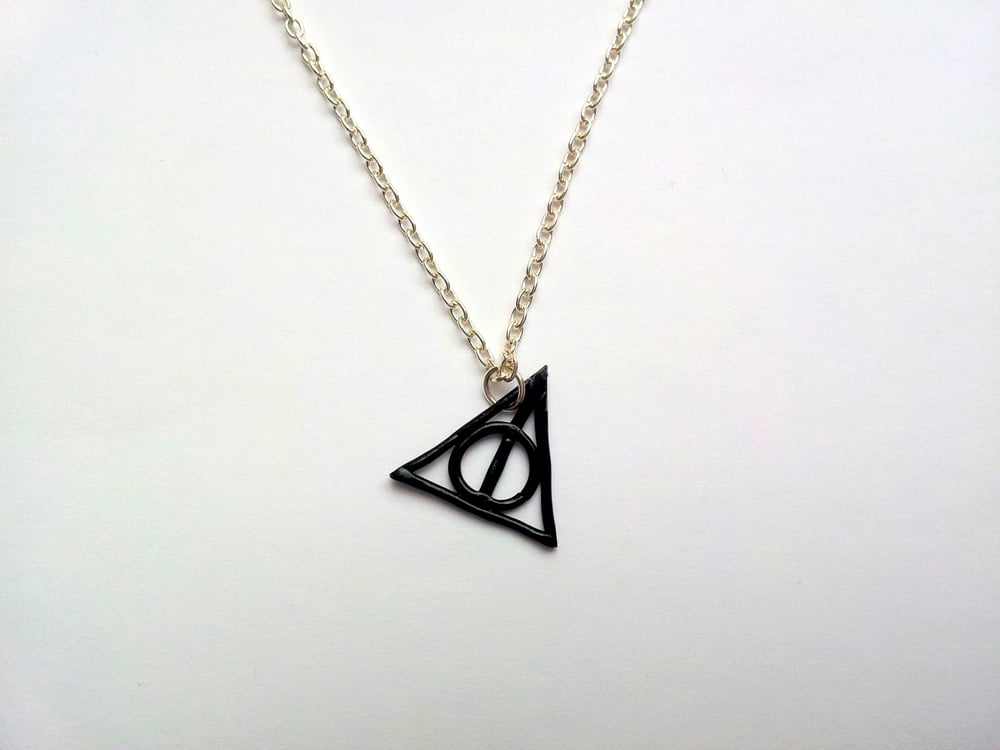 The Carat Shop Harry Potter Deathly Hallows Necklace India | Ubuy