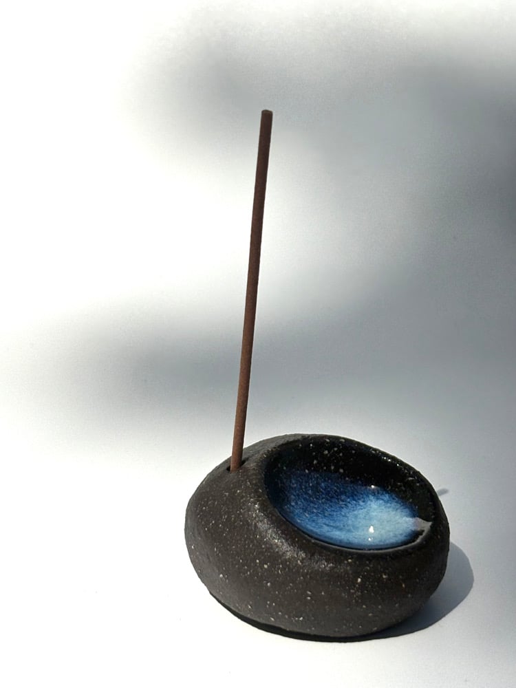 Image of Pebble Incense holder