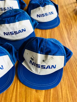 Nissan Caps 