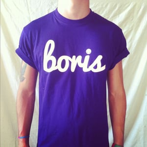 Image of BORIS SCRIPT TEE. (PURPLE)