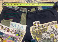 Image 5 of V2 shorts Sz 32