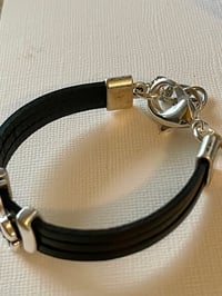 Image 3 of Yellow Paws 