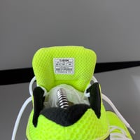 Image 3 of size: us8.5 uk6.5 eu40  cm25.5