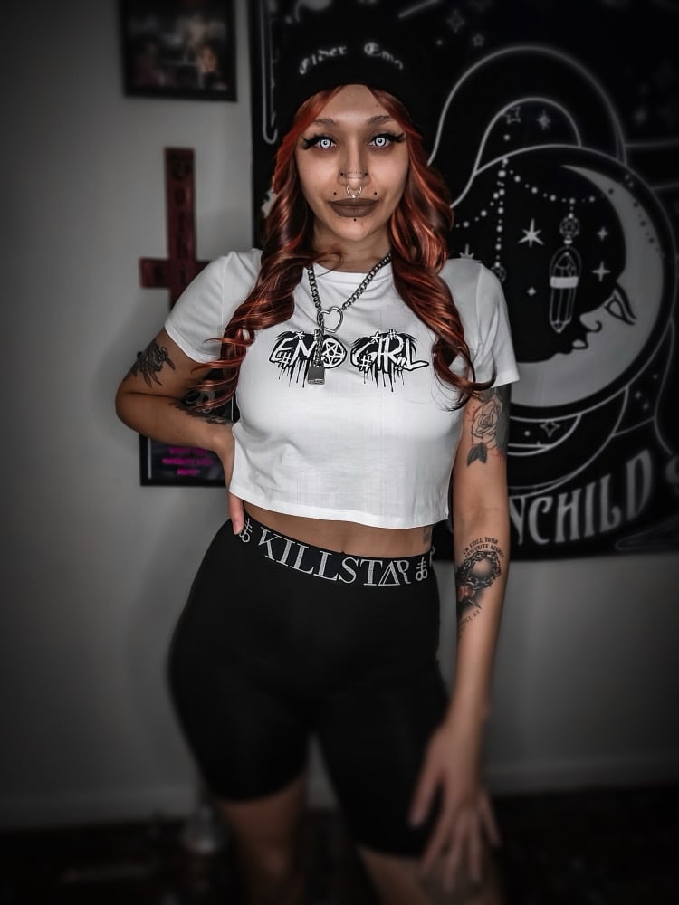 Image of EMO GIRL CROP WHITE