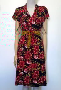 Image 2 of Miss Dorothy printed tea dress