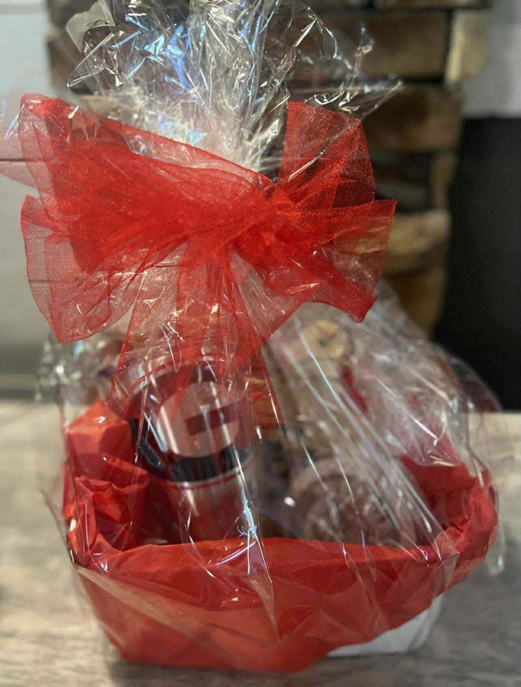 Image of Skylar’s Fundraiser/Georgis Dawgs Gift Basket with Hoodie