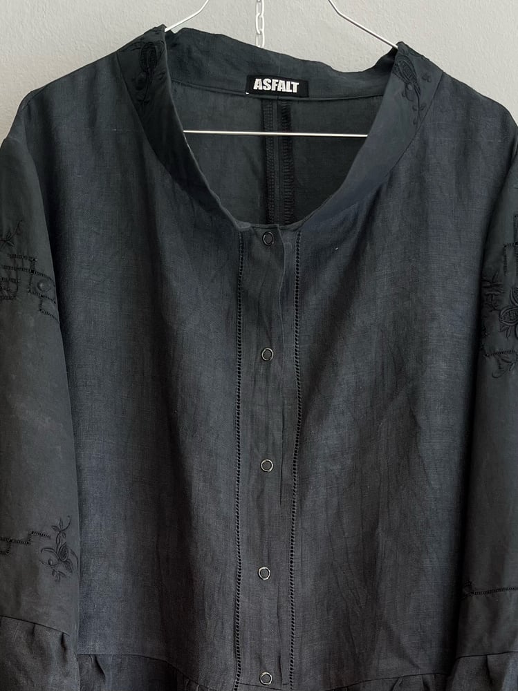 Image of Pernille kjole i sort (m-xxl)
