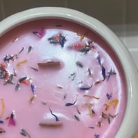 Image 4 of pink sugar cookie scented candle