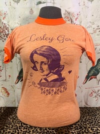 Image 4 of 70's Sportswear SMALL Leslie Gore Orange Ringer