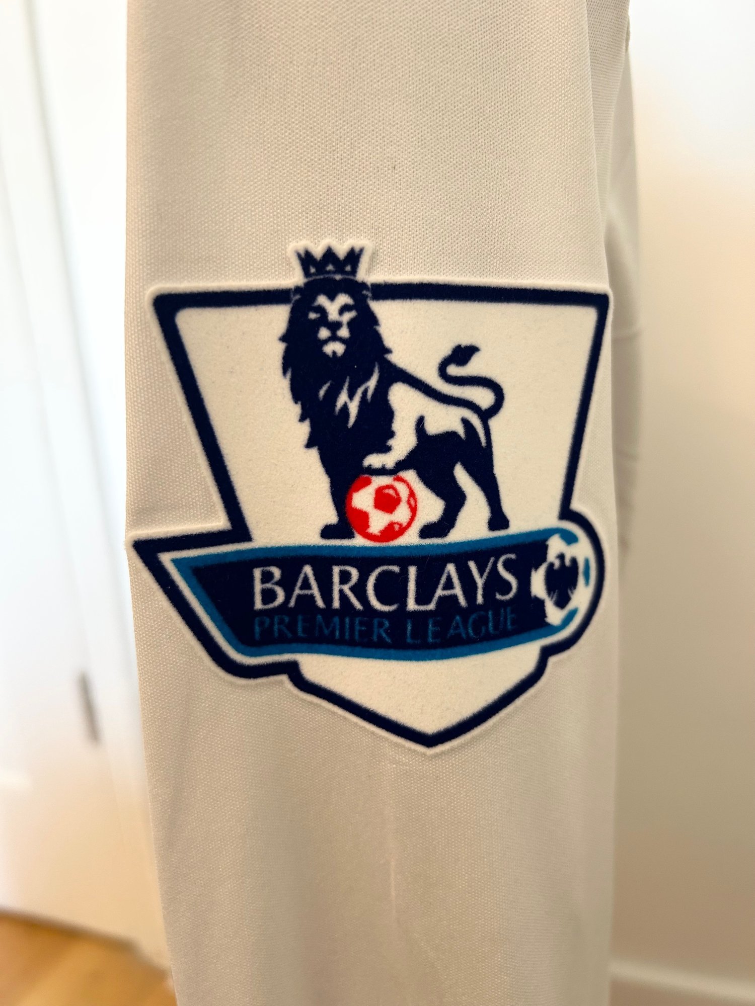 Image of Tottenham Hotspur “BALE 11” 2012/13 Home LS Shirt + PL patches (L)