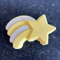 Image 4 of 'Sherbet Lemon' Bath Bombs