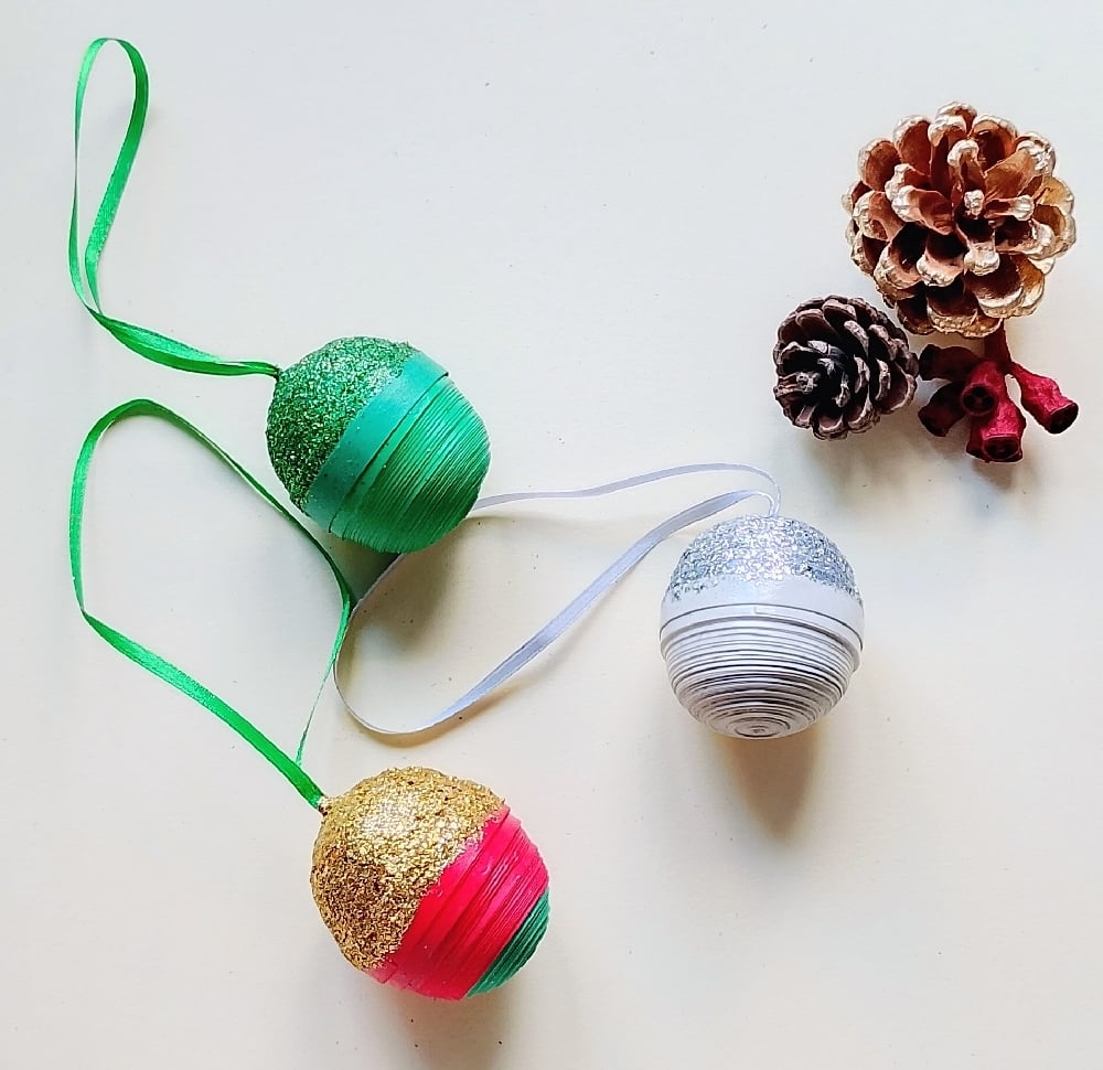 Image of Glitzy Glam Baubles 3