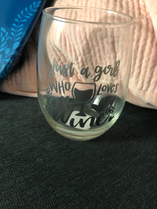 Personalized stemless wine glass