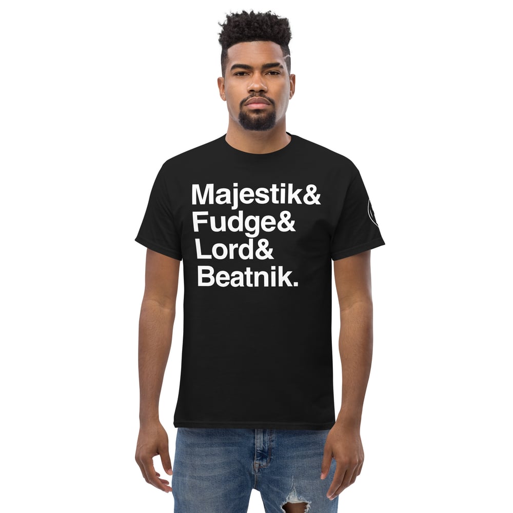 SUPERHERO LINE-UP TEE
