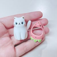 Image 3 of White Cat With Strawberry Hat Ceramic Figurine 3