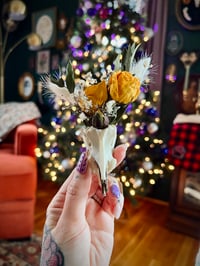 Image 5 of Bonequets